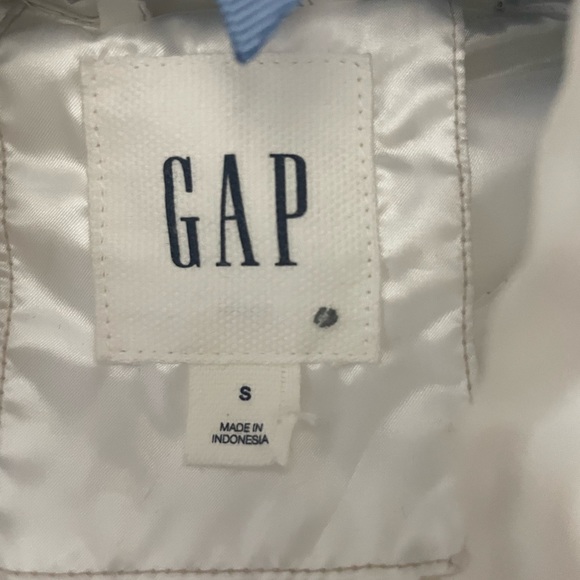 Vest - Picture 3 of 3